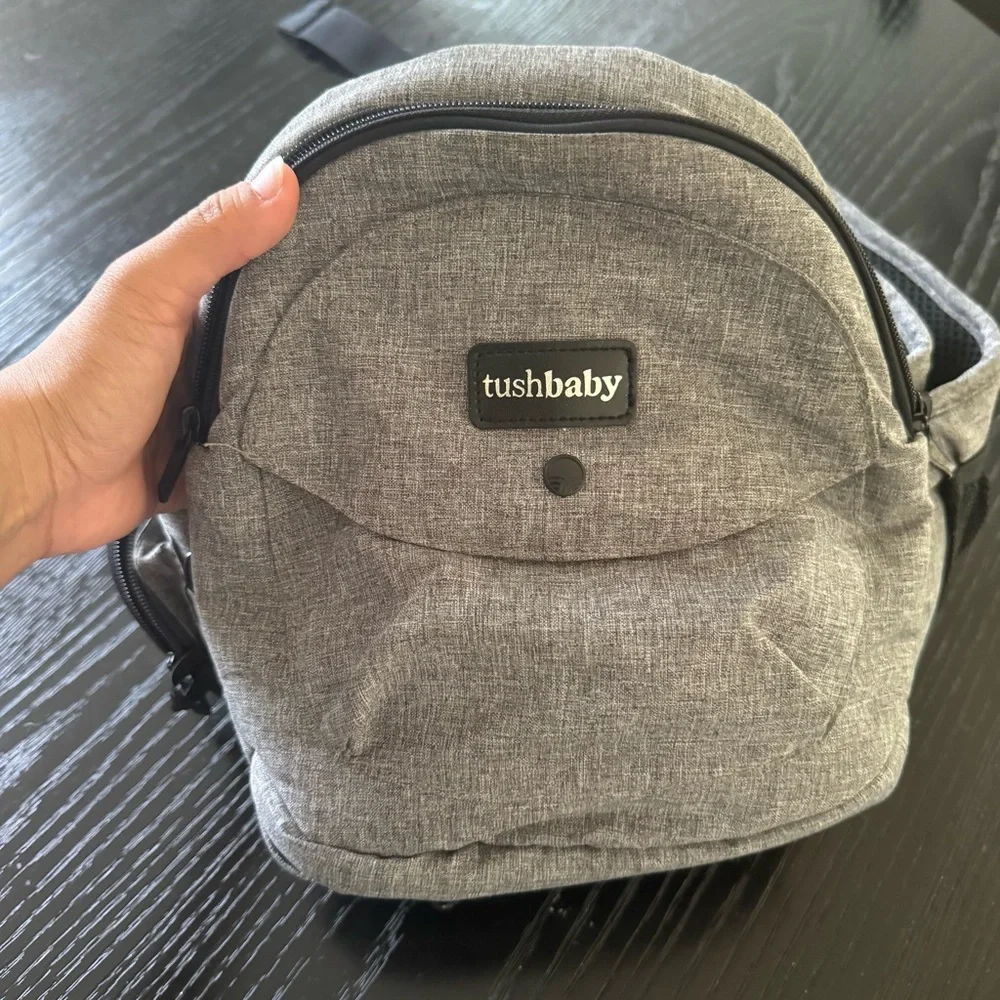 Tushbaby Hip Carrier – Grey | Excellent Condition  ✨ - Picture 6 of 11